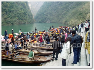 Beijing Chengdu Jiuzhaigou Yangtze Cruise Shanghai 14 Day Tour